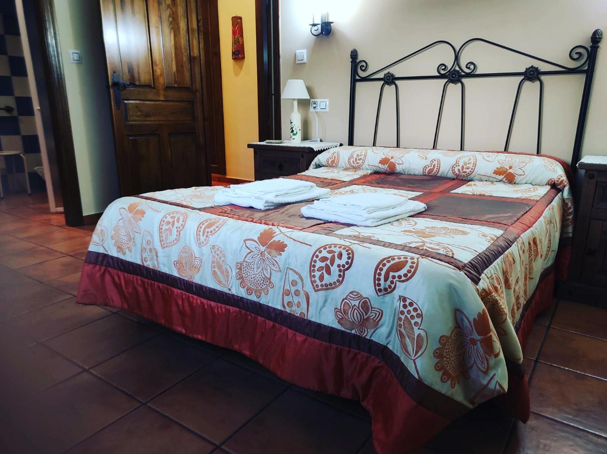 Casa Rural Los Olivos Sotoserrano Esterno foto