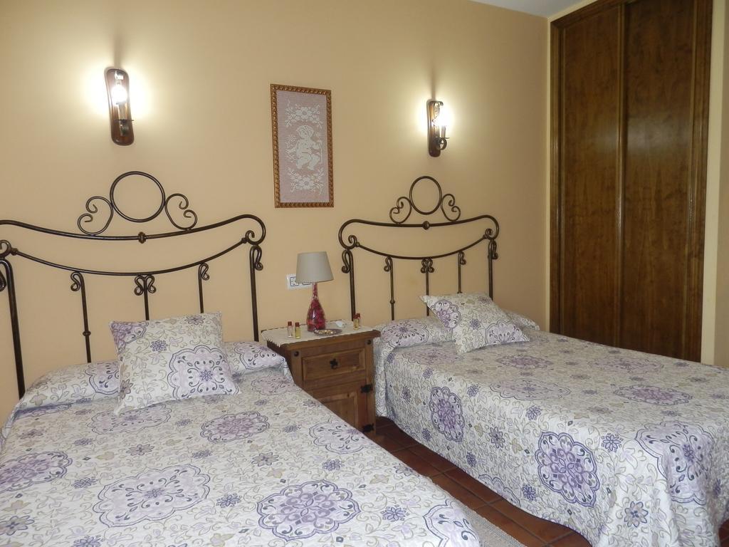 Casa Rural Los Olivos Sotoserrano Esterno foto